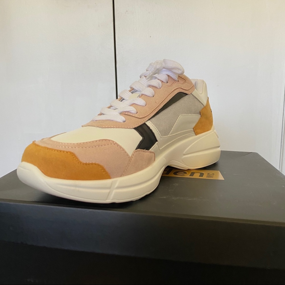 Madden Chunky Sneakers